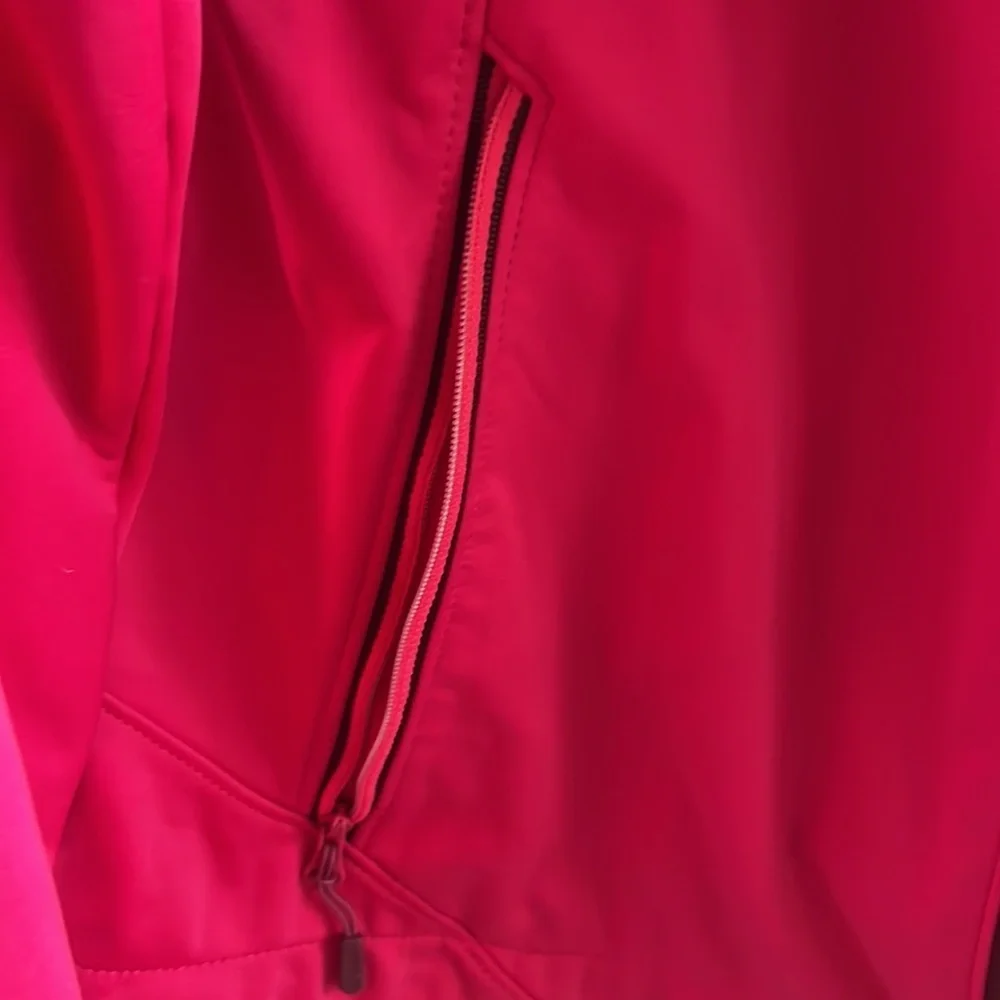 Mountain Hardware Bright Pink and Black Jacket XL